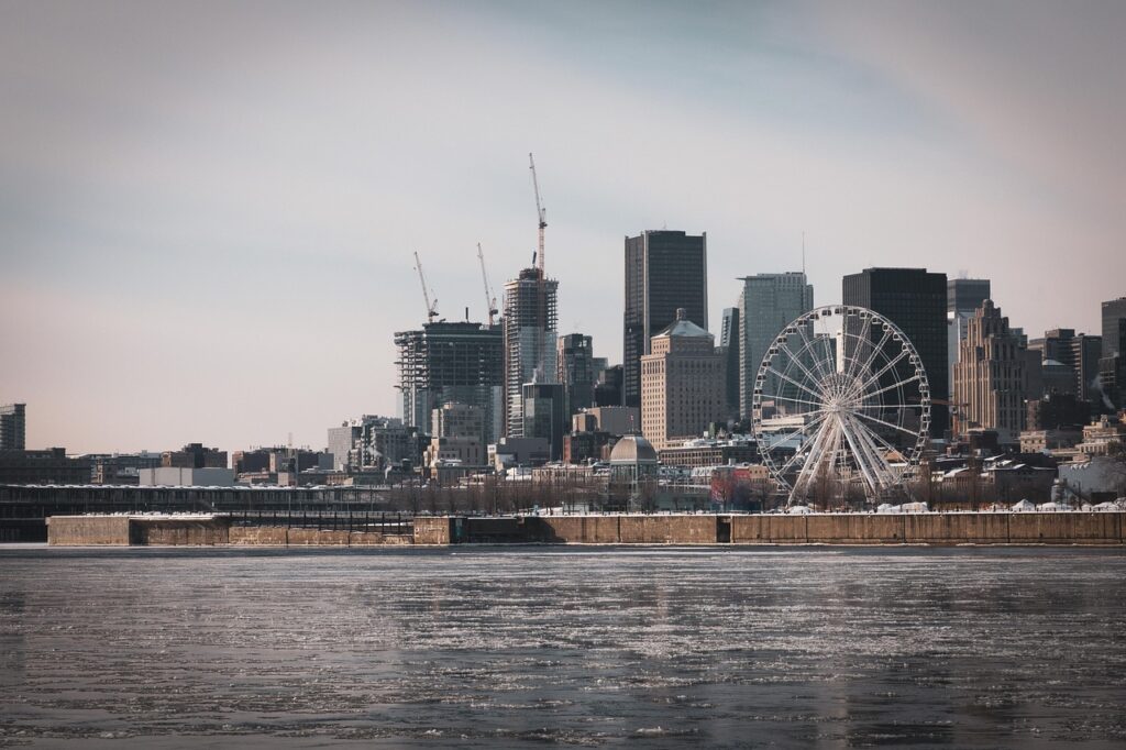 moving to Canada tips